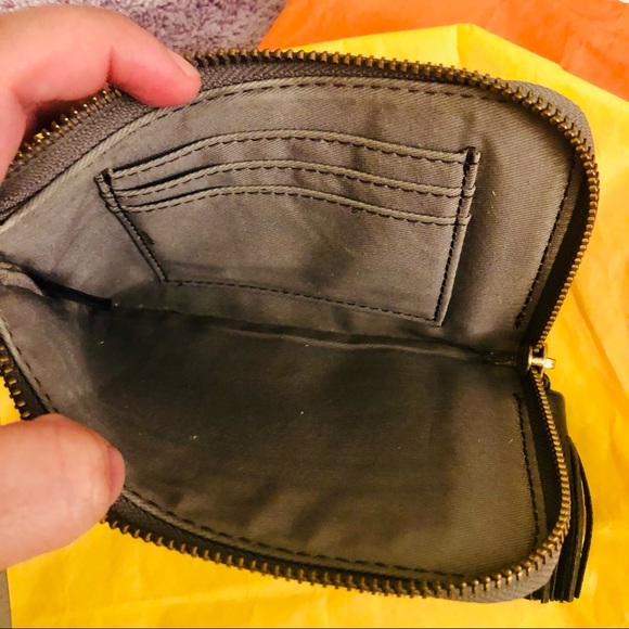 FOSSIL Leather Wristlet Wallet - Picture 2 of 5